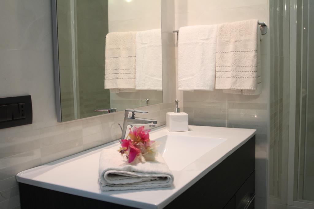 Angoletto Young B&B Авеллино Номер фото